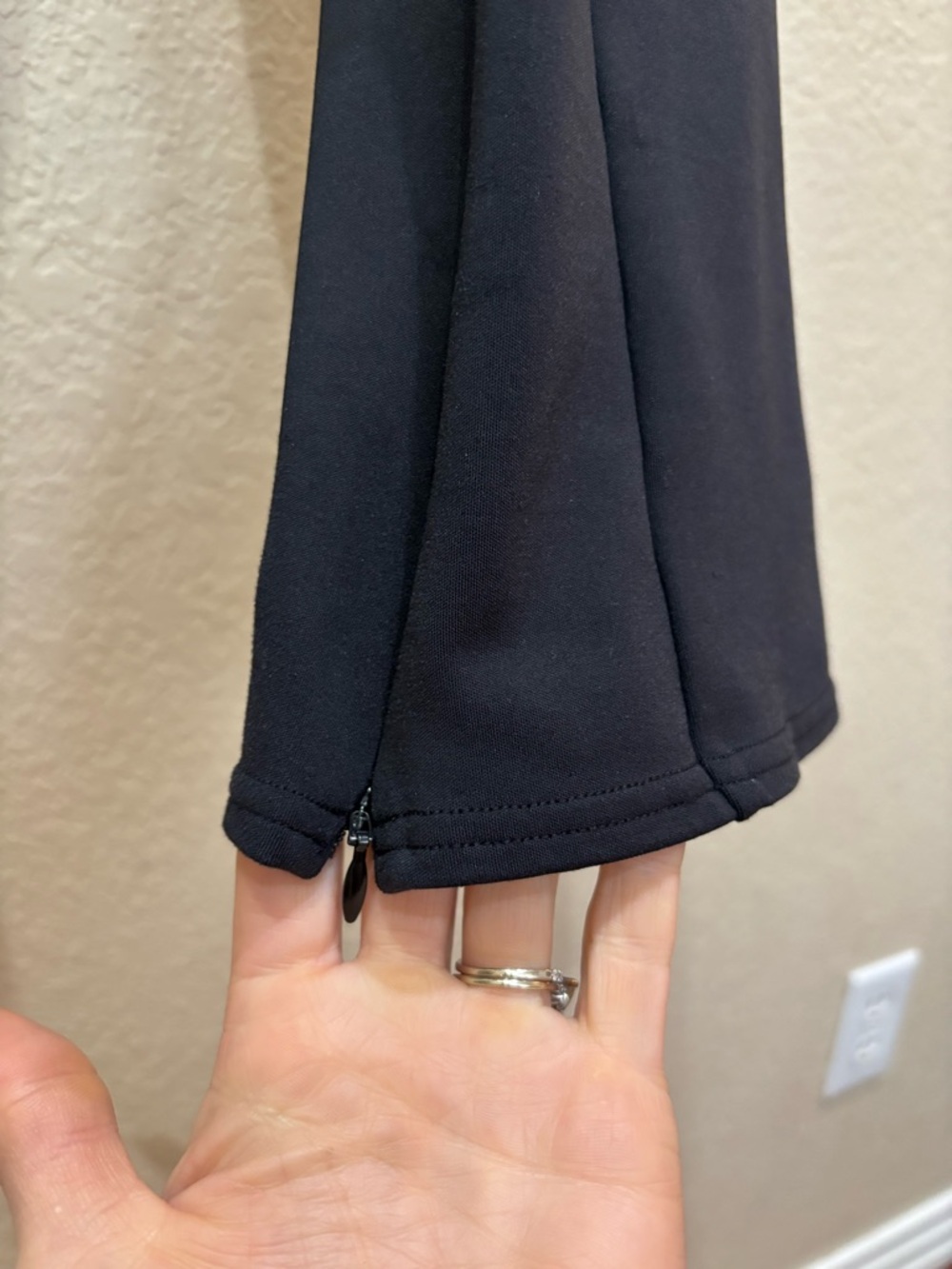 Alo Yoga High-Waist Zip It Flare Legging - Black Size Small Gym Athleisure - Picture 10 of 14